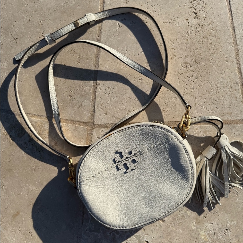 Tory Burch McGraw Crossbody Purse - Picture 9 of 11